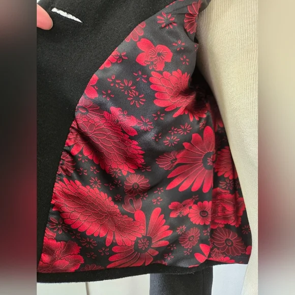 TOBIAS NWT 100% Wool Cropped Black Women's Jacket. Size 2 - Picture 9 of 16